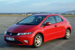Honda Civic 1,8 GT