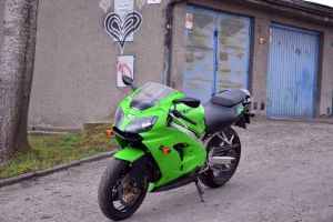 Kawasaki ZX-9