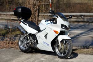 Honda VFR 800