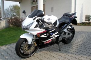 Honda CBR 954 RR