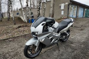 Honda VFR 800