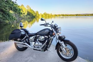 Suzuki Marauder 800